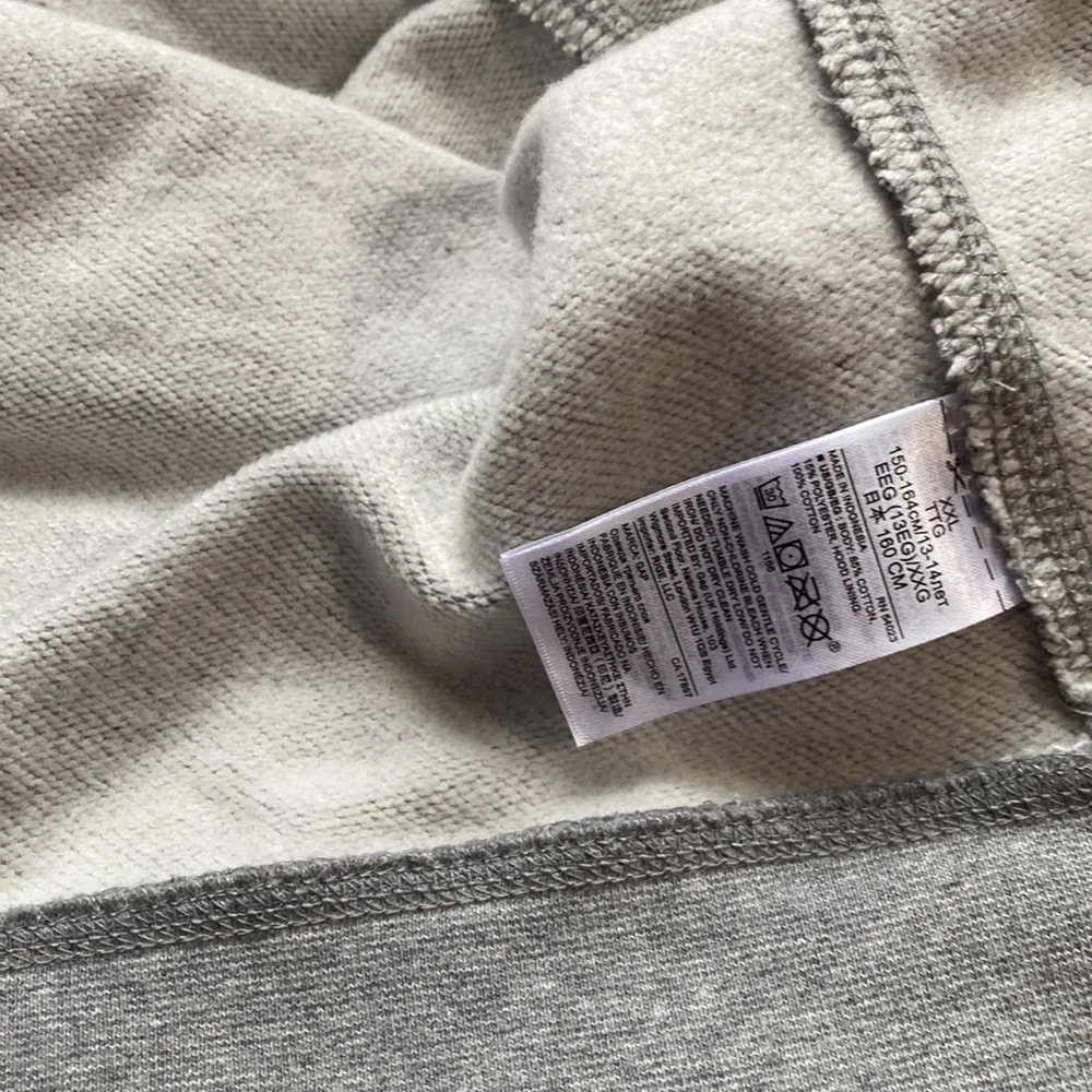 NWT GAP Kids Sweatshirt Sz XXL 14/16